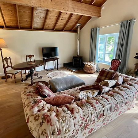 אברגאבני The Billiard Room - Cosy Country Retreat מראה חיצוני תמונה